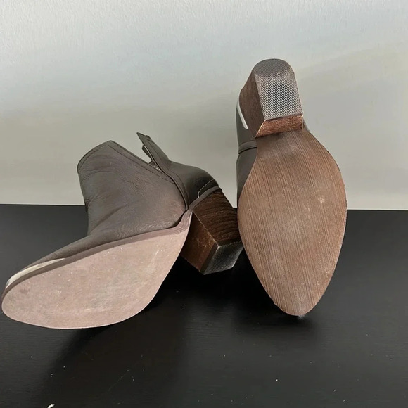 Not Rated Brown Cowgirl Booties - Picture 7 of 7